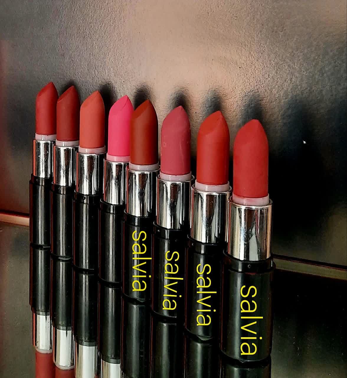 رژ لب ارگانیک طبیعی، مرطوب‌کننده و ماندگار برای زیبایی لب‌ها