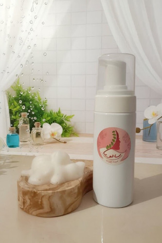 فوم شستشوی صورت سالویا برای پوست خشک و حساس، پاککننده ملایم و آبرسان